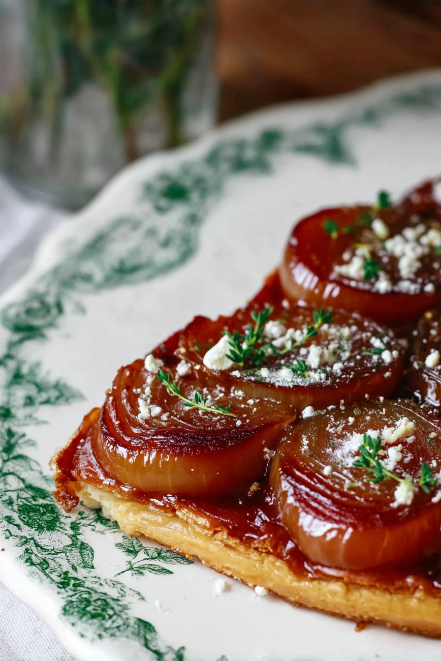 Tarte Tatin aux oignons caramélisés