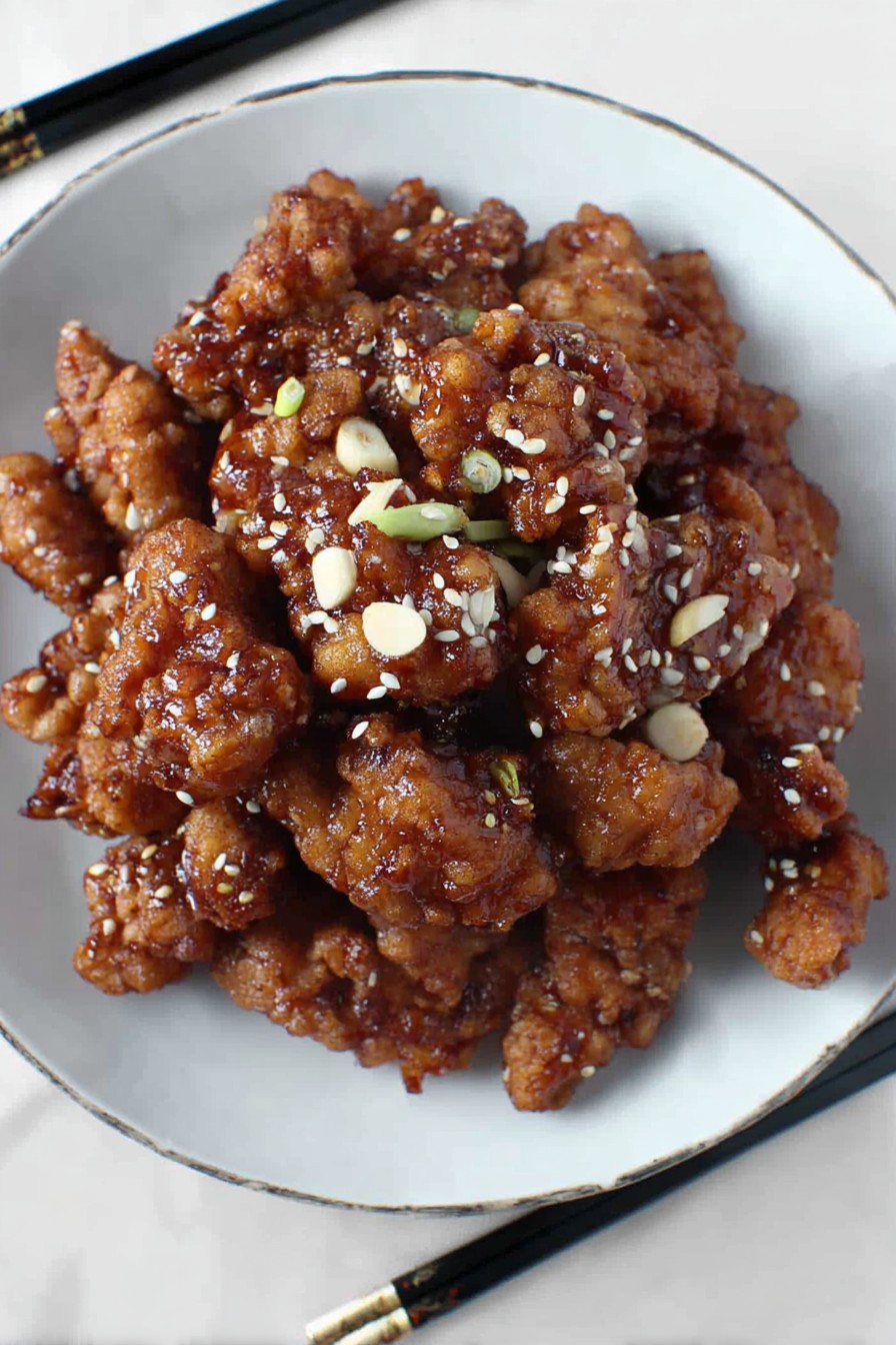 Poulet frit coréen à l’ail et soja (dakgangjeong)